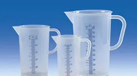 Graduated beakers PP blue raised scale